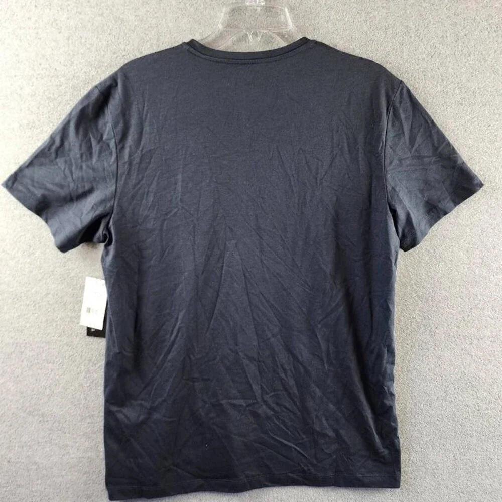 The Men's Store at Bloomingdale's Supima Cotton T-Shirt M True Navy Pullover - Picture 10 of 12